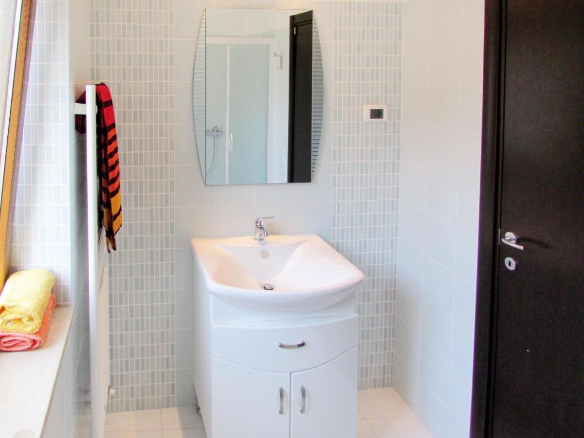 Apartment Lina - Pul458 By Interhome Šišan エクステリア 写真